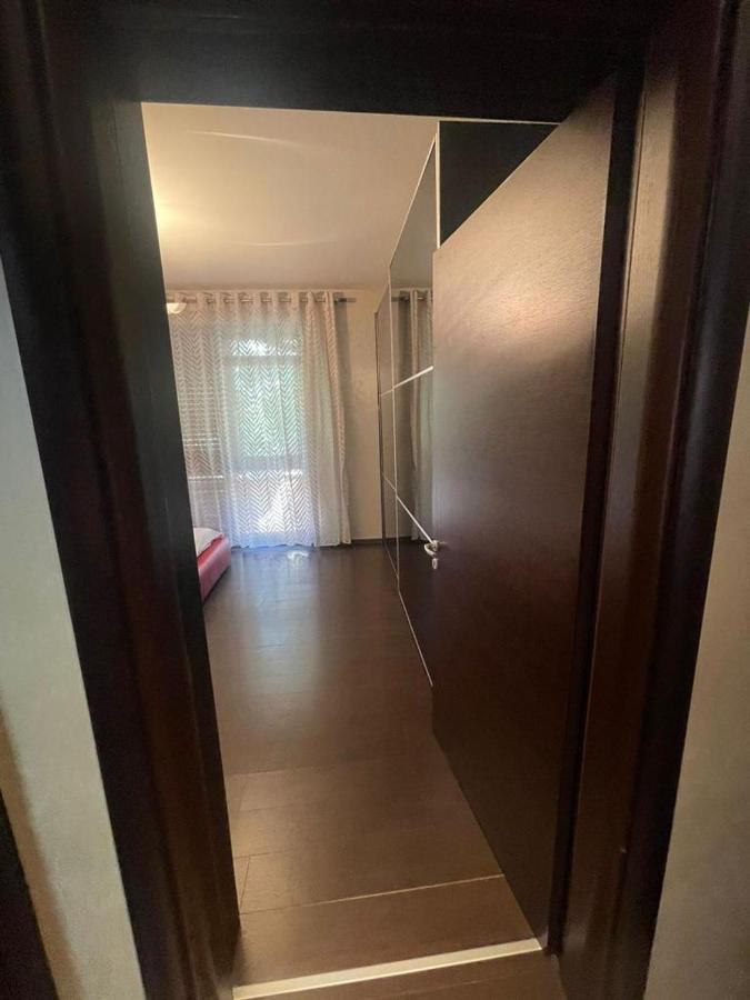 Luxury Apartment City Centre Tirana Bagian luar foto
