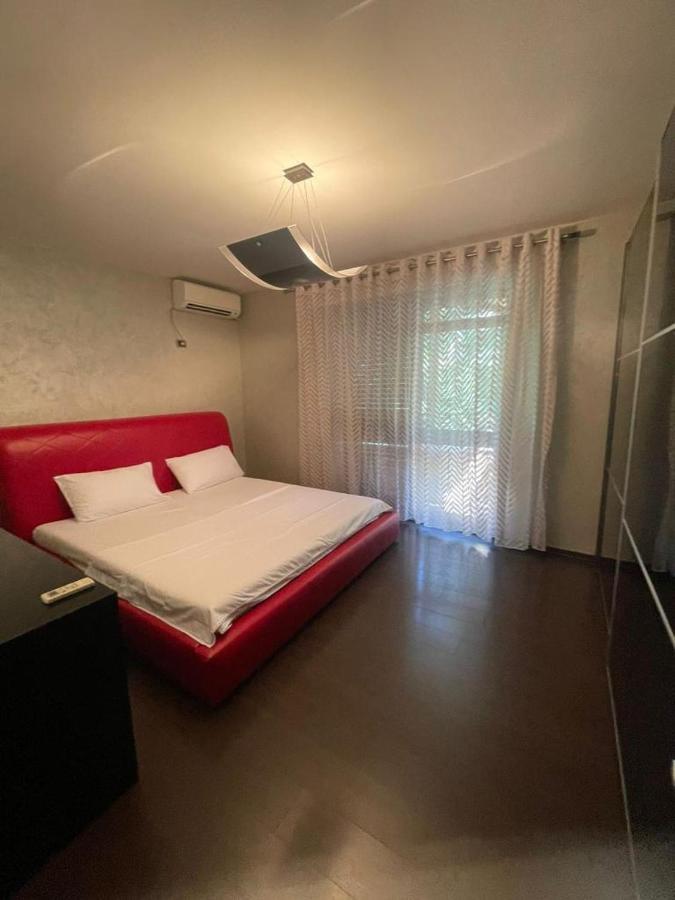 Luxury Apartment City Centre Tirana Bagian luar foto