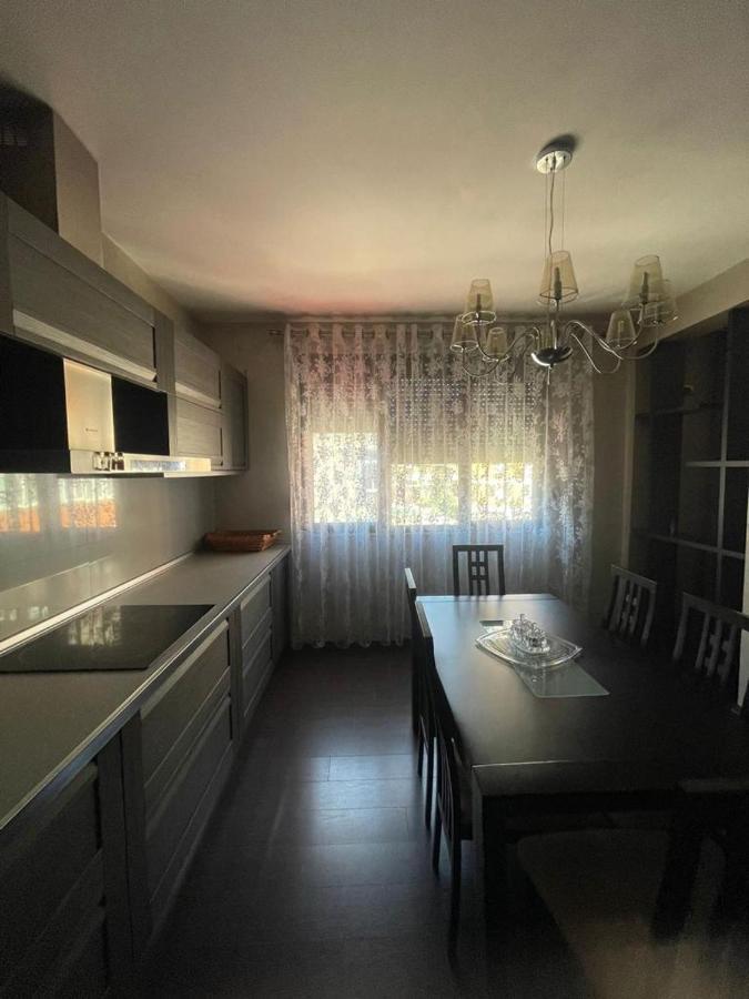 Luxury Apartment City Centre Tirana Bagian luar foto